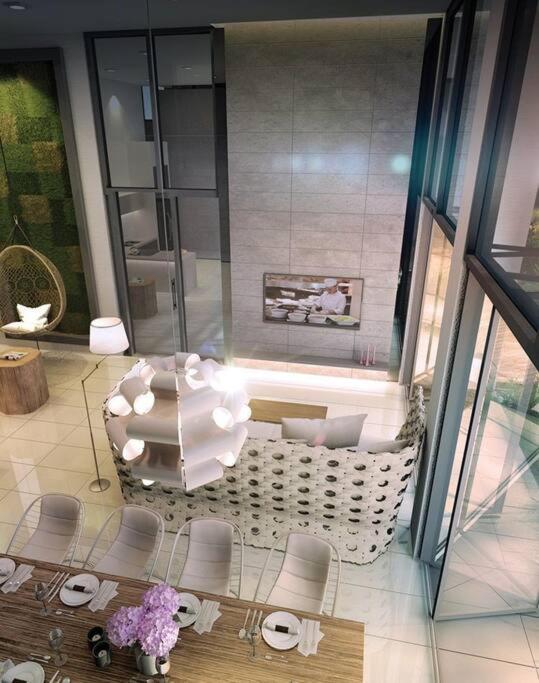 Ultra Luxury In Center Astoria Pangsapuri *
