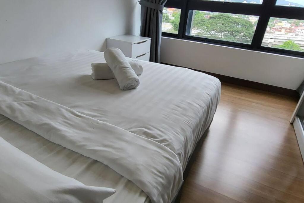 Pangsapuri Ultra Luxury In Center Astoria *