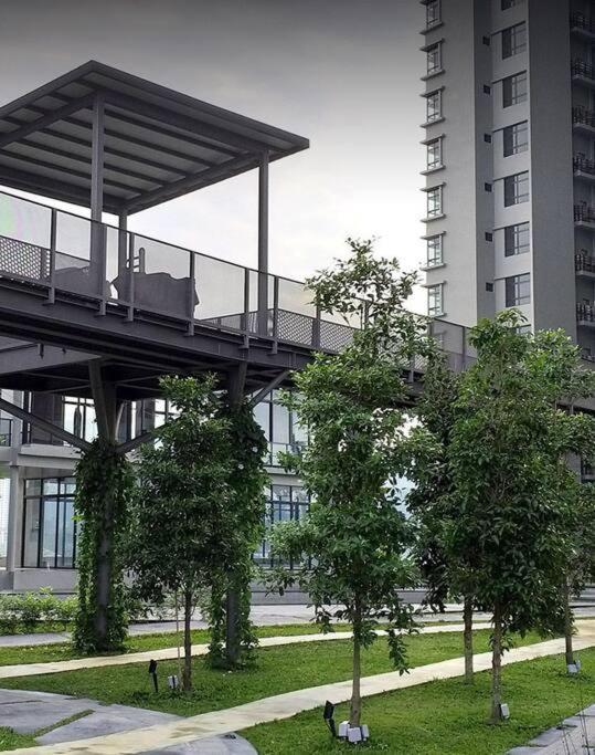 Ultra Luxury In Center Astoria Pangsapuri Kuala Lumpur