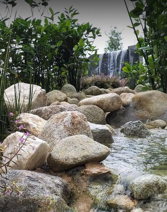 Ultra Luxury In Center Astoria Pangsapuri